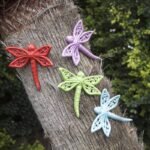 Libellula in porcellana celeste - immagine 2