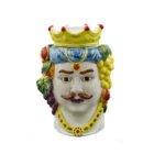 Testa di moro uomo con coperchio con frutta grande