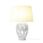 Lampada barocca ovale in porcellana traforata