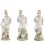 Calciatore in porcellana in tre modelli